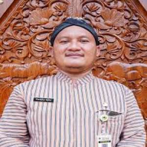 Fatkhur Rozi S.Pd M.Kom