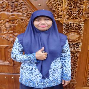 Hj. Nila Amalia, S.Pd